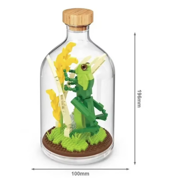 Grashüpfer Bausteine Modell Figur Klemmbausteine Flasche Micro-Bricks