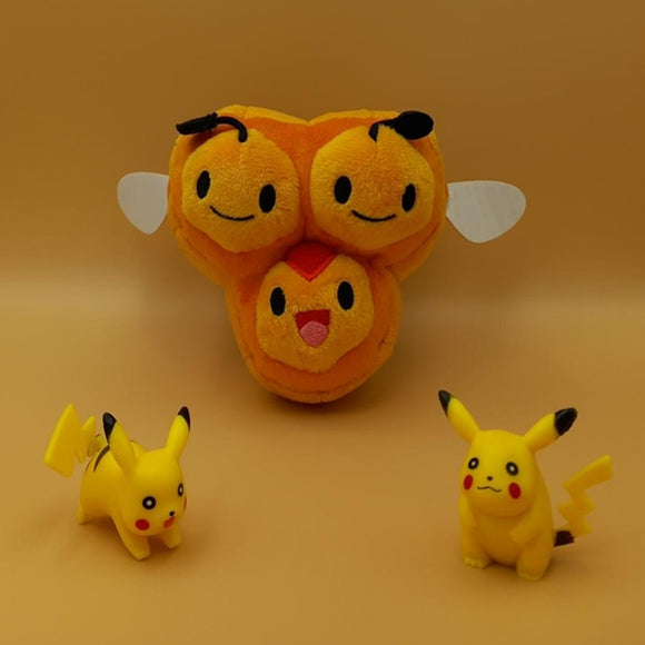 Pokemon Wadribie Kuscheltier - 18 cm Plüschtier Combee