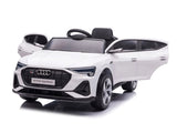 Kinder-Elektroauto Audi e-tron Sportback Premium Lizenziert
