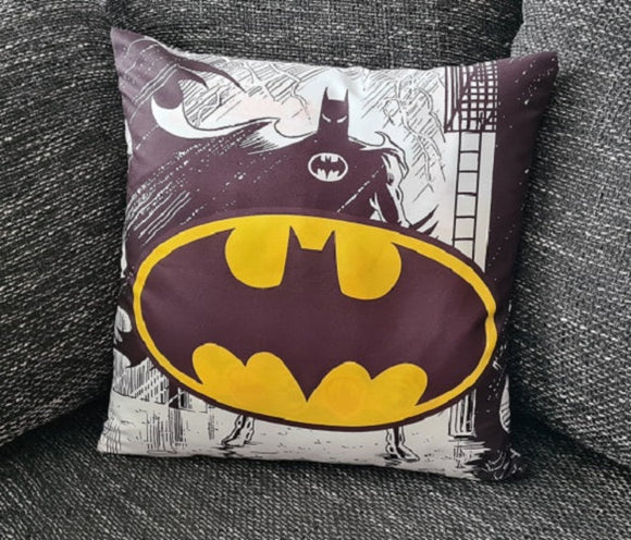 DC-Comic Batman Kissenbezug: Bat-Signal - 40cm x 40cm - Tinisu